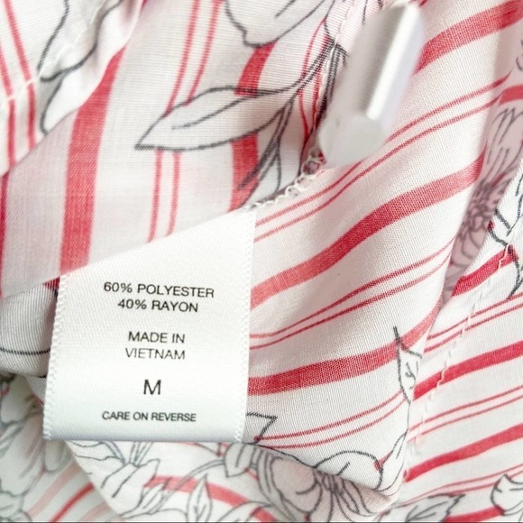 New York & Company Long Sleeve Blouse NWT Size M - Picture 4 of 6